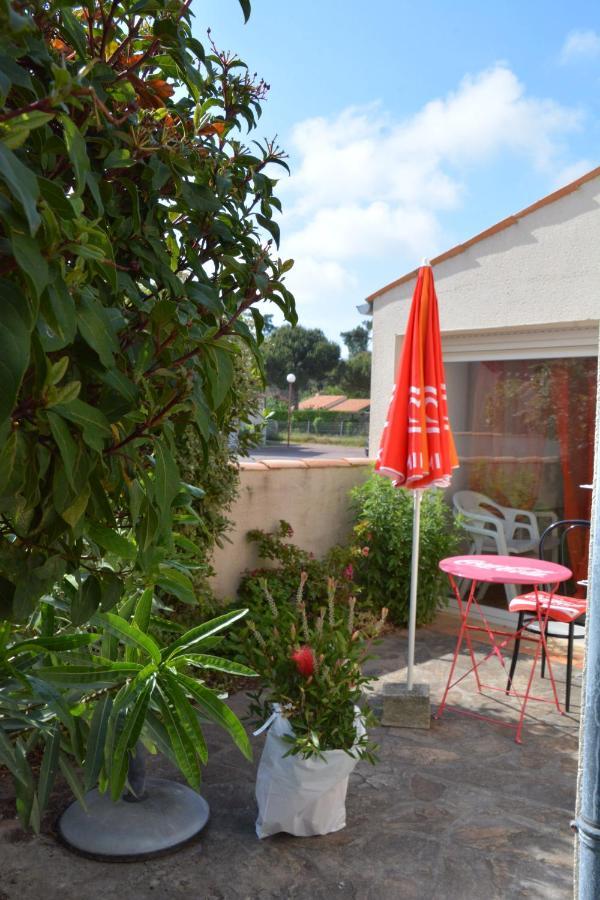 Vila Pavillon Des Loritz Grand-Village-Plage Exteriér fotografie